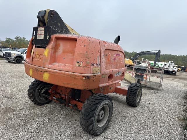 Image of JLG 400S equipment image 3
