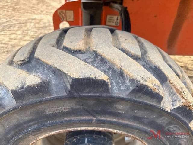 Image of JLG 400S equipment image 3