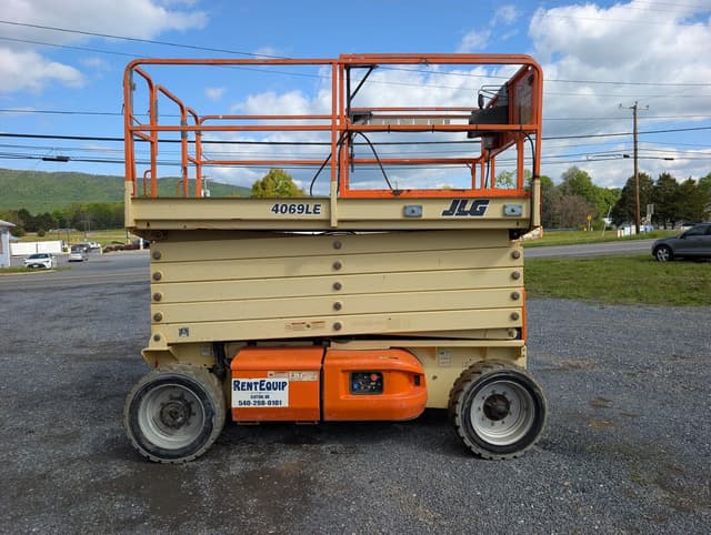 Image of JLG 4069LE equipment image 1