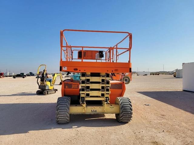 Image of JLG 4394RT equipment image 3