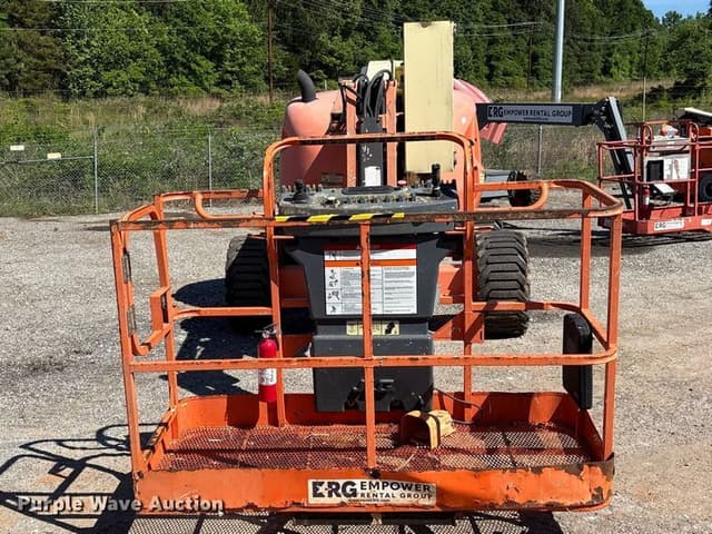 Image of JLG 450AJ equipment image 1
