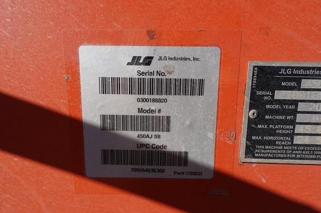 Image of JLG 450AJ equipment image 3