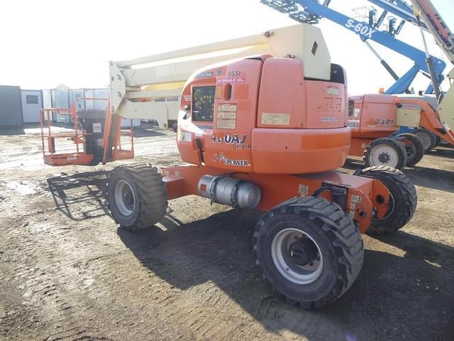 Image of JLG 450AJ equipment image 3