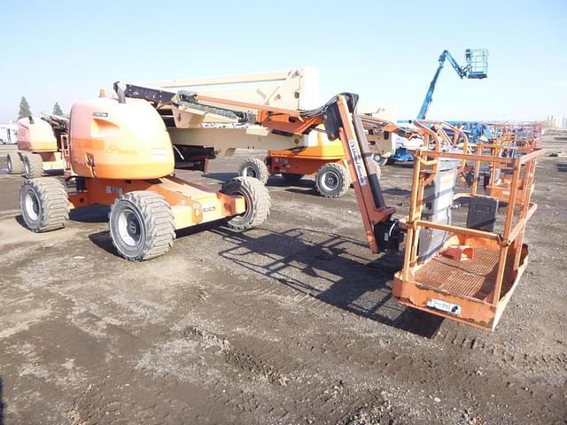 Image of JLG 450AJ equipment image 1