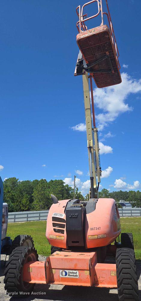 Image of JLG 600AJ equipment image 1