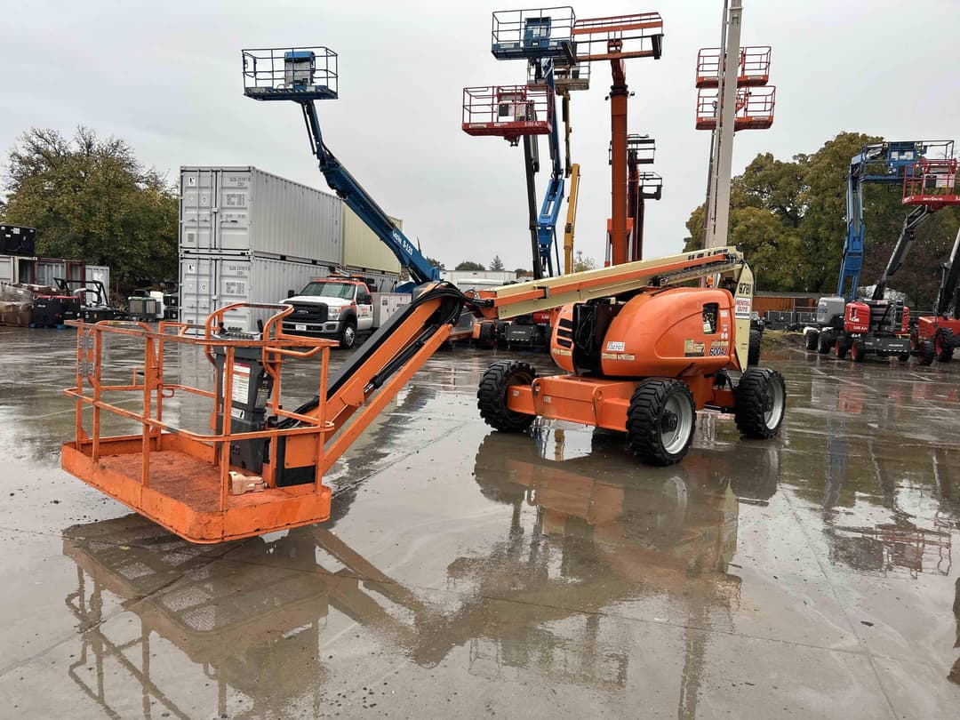 Image of JLG 600AJ Image 1