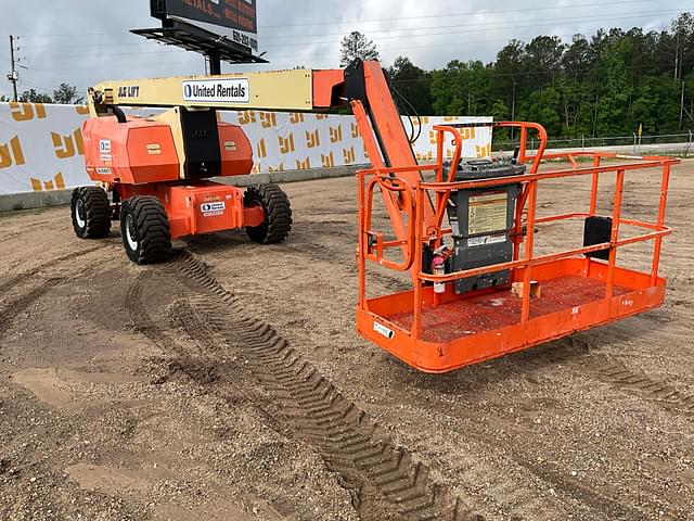 Image of JLG 800AJ equipment image 2