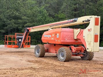 Main image JLG 800AJ