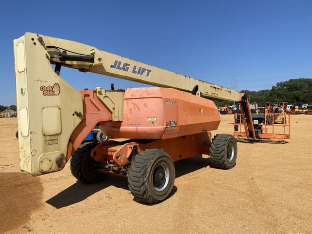 Image of JLG 800AJ equipment image 2