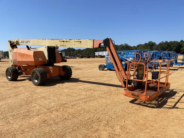 Image of JLG 800AJ equipment image 3