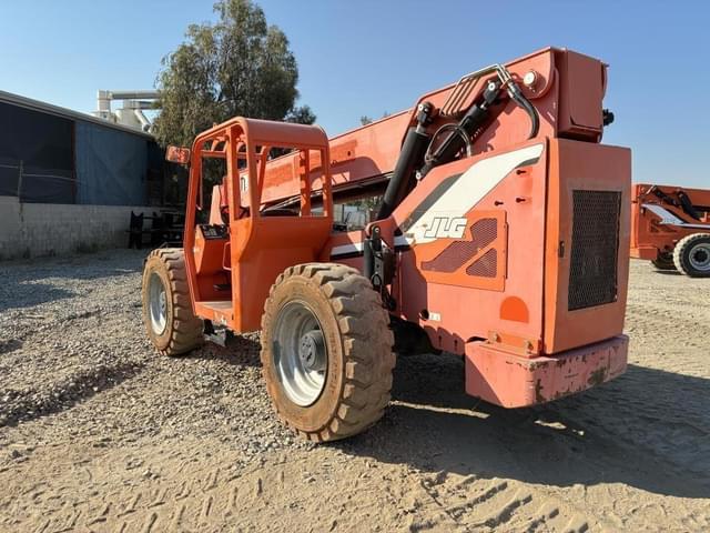 Image of JLG 8042 equipment image 3