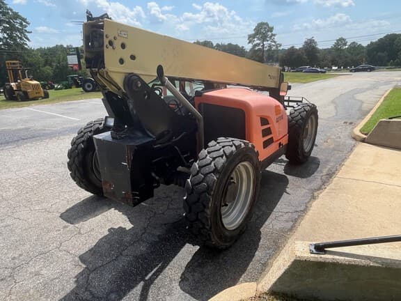 Image of JLG G6-42A equipment image 2