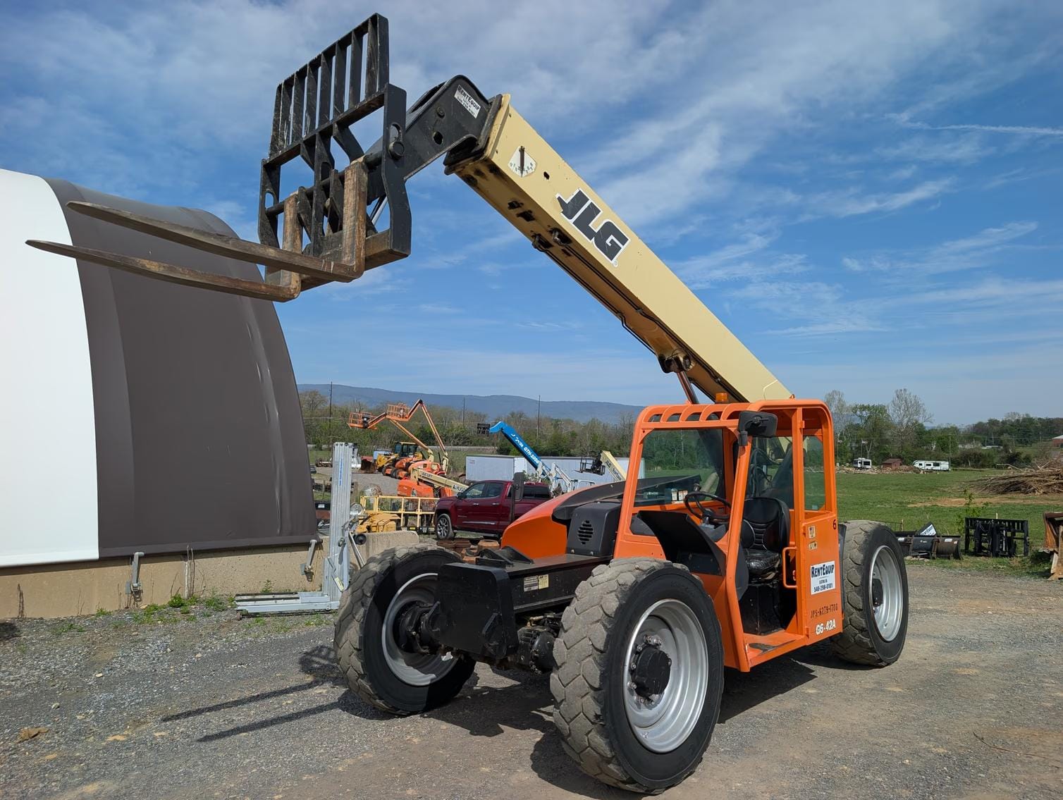 2014 JLG G6-42A Equipment Image0