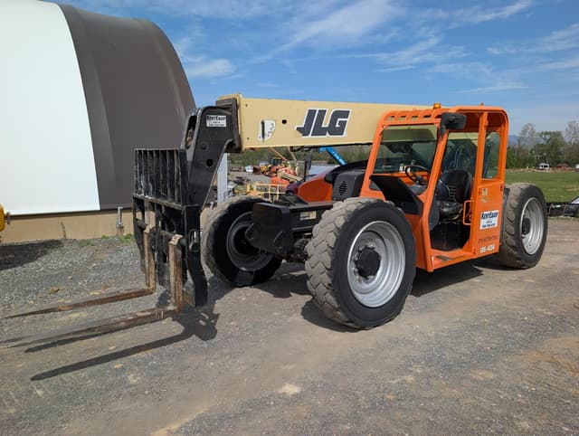 Image of JLG G6-42A equipment image 2