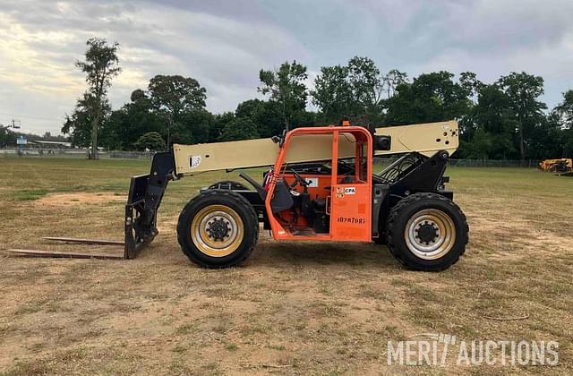 Image of JLG G6-42A equipment image 1