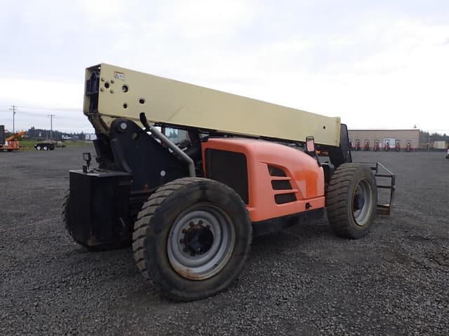 Image of JLG G9-43A equipment image 4