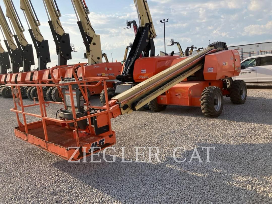 Image of JLG 600S Image 0