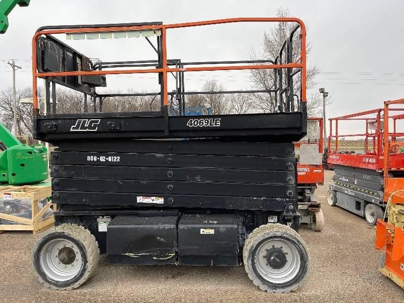 Main image JLG 4069LE
