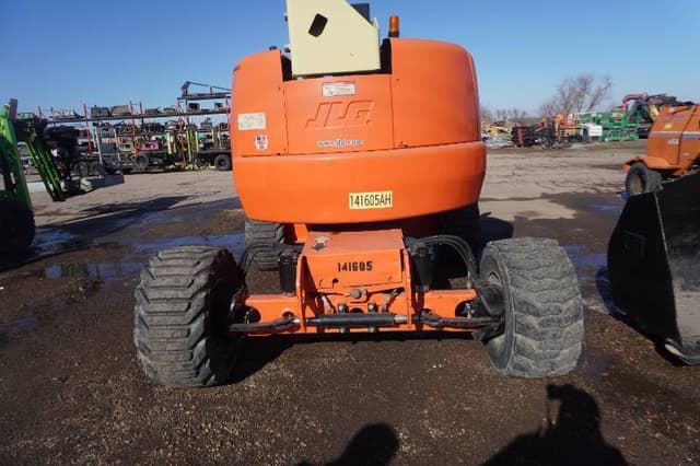 Image of JLG 450AJ equipment image 4