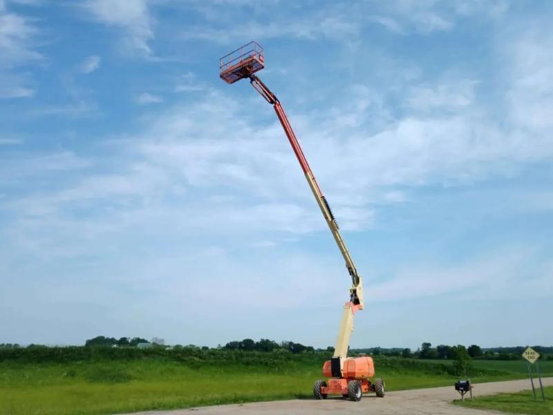 Image of JLG 800AJ Primary image