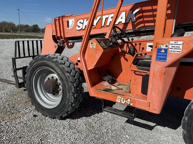 Image of JLG 6042 equipment image 3