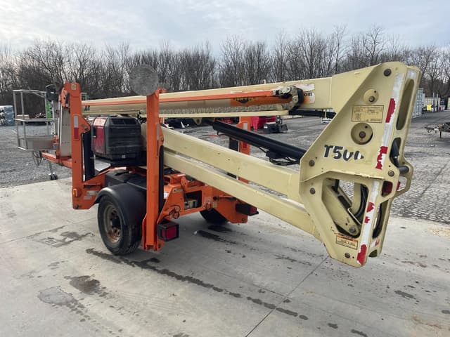 Image of JLG T500J equipment image 2