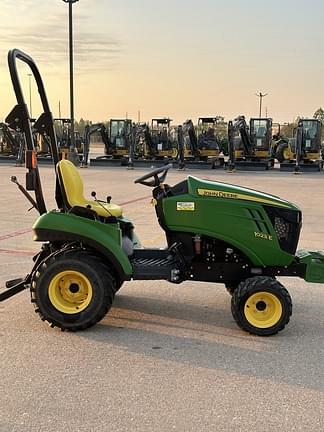 Image of John Deere 1023E equipment image 1