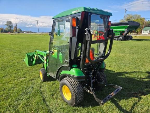 Image of John Deere 1023E equipment image 1