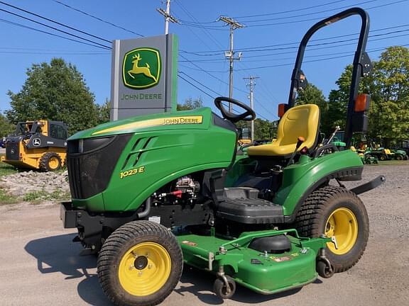 Image of John Deere 1023E Primary image