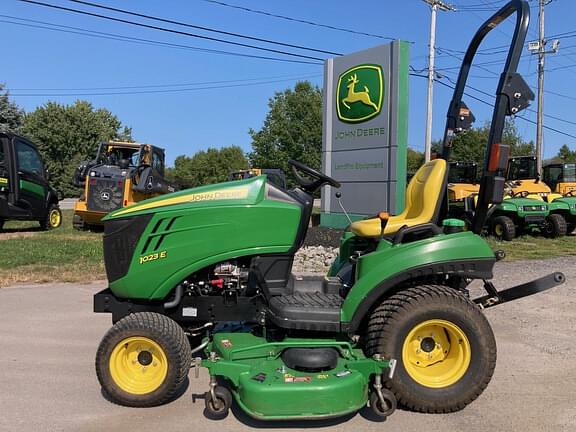 Image of John Deere 1023E equipment image 1