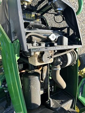 Image of John Deere 1023E equipment image 4
