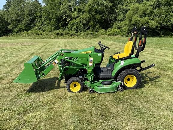 Image of John Deere 1023E equipment image 1
