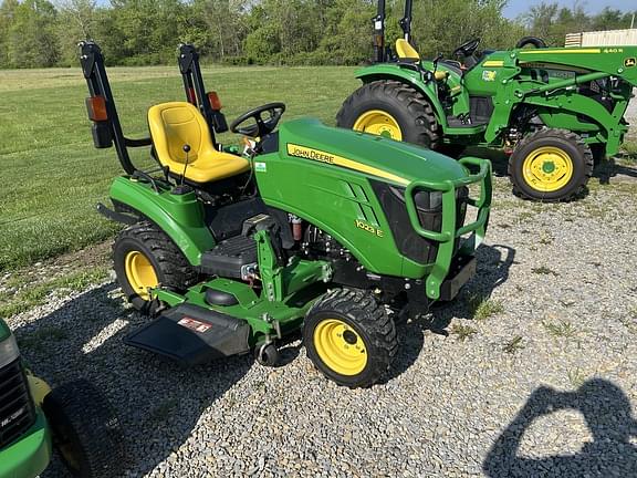 Image of John Deere 1023E equipment image 2