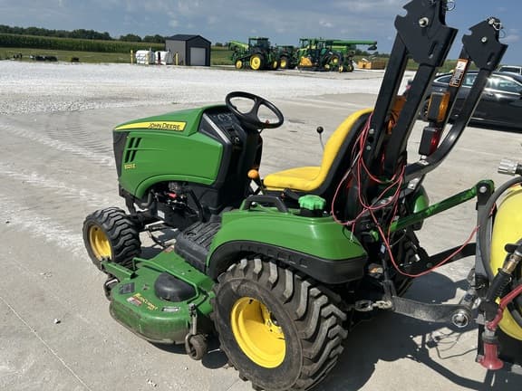 Image of John Deere 1023E equipment image 2