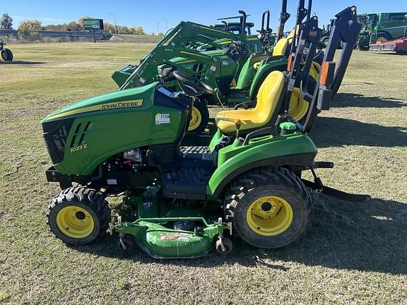 Image of John Deere 1023E equipment image 1