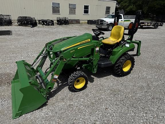 Image of John Deere 1023E equipment image 1