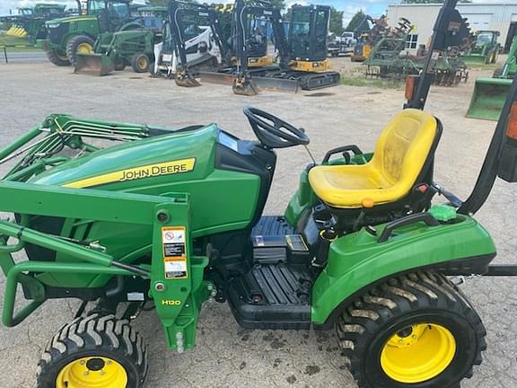 Image of John Deere 1023E equipment image 1