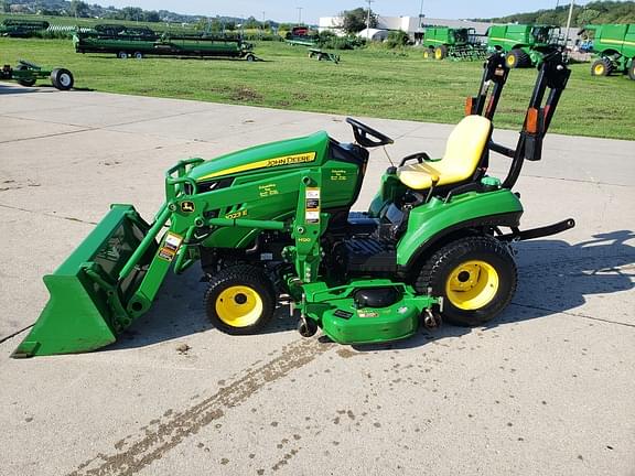 Image of John Deere 1023E equipment image 2