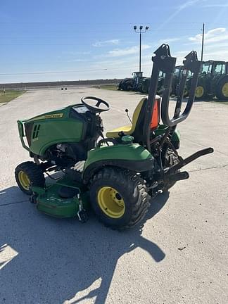 Image of John Deere 1023E equipment image 4