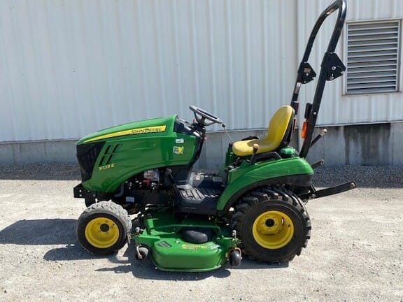 Main image John Deere 1023E
