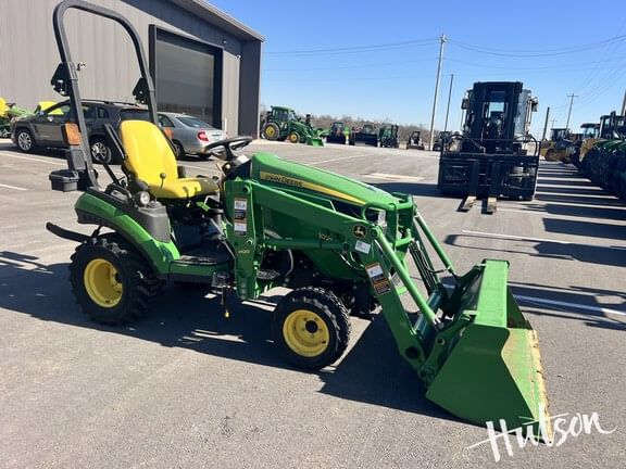 Main image John Deere 1025R