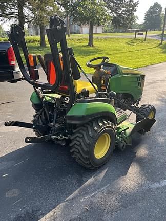 Image of John Deere 1025R equipment image 2