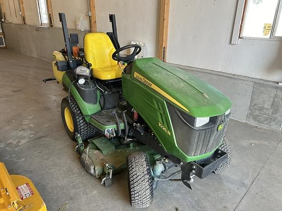 Image of John Deere 1025R equipment image 2