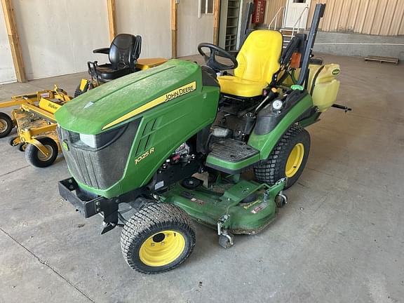 Image of John Deere 1025R Primary image