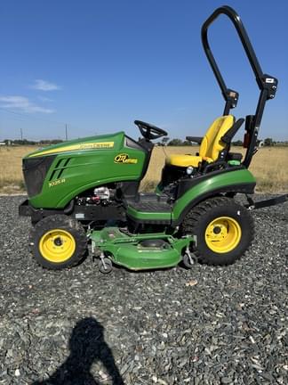 Image of John Deere 1025R equipment image 3