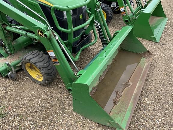 Image of John Deere 1025R equipment image 2