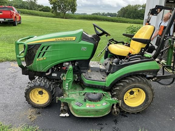 Image of John Deere 1025R Primary image