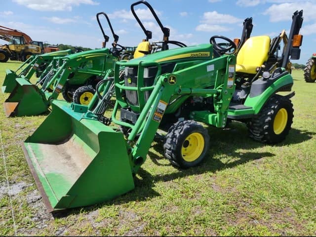 Image of John Deere 1025R equipment image 1