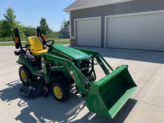 Image of John Deere 1025R Primary image