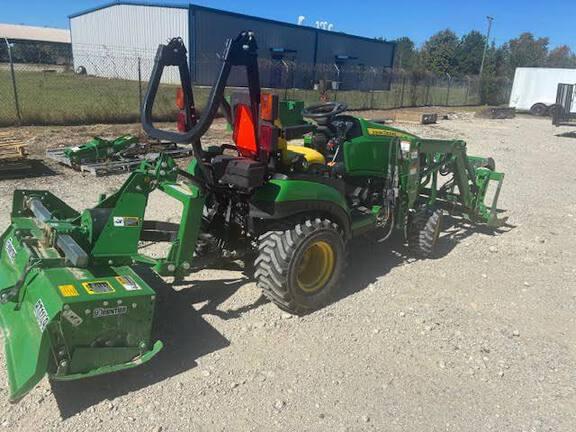 Image of John Deere 1025R equipment image 3